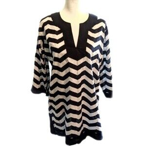 Top It Off navy blue and white chevron pattern swimsuit cover up, cotton, M